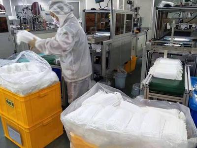 捐贈防護(hù)用品,職工響應(yīng)自愿加班,好樣的武漢華世達(dá)公司職工