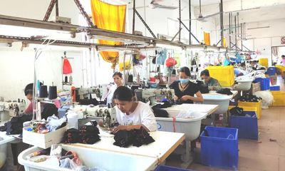 百合鎮(zhèn)平福村:引進(jìn)工廠讓村民實現(xiàn)&ldquo;家門口&rdquo;就業(yè)